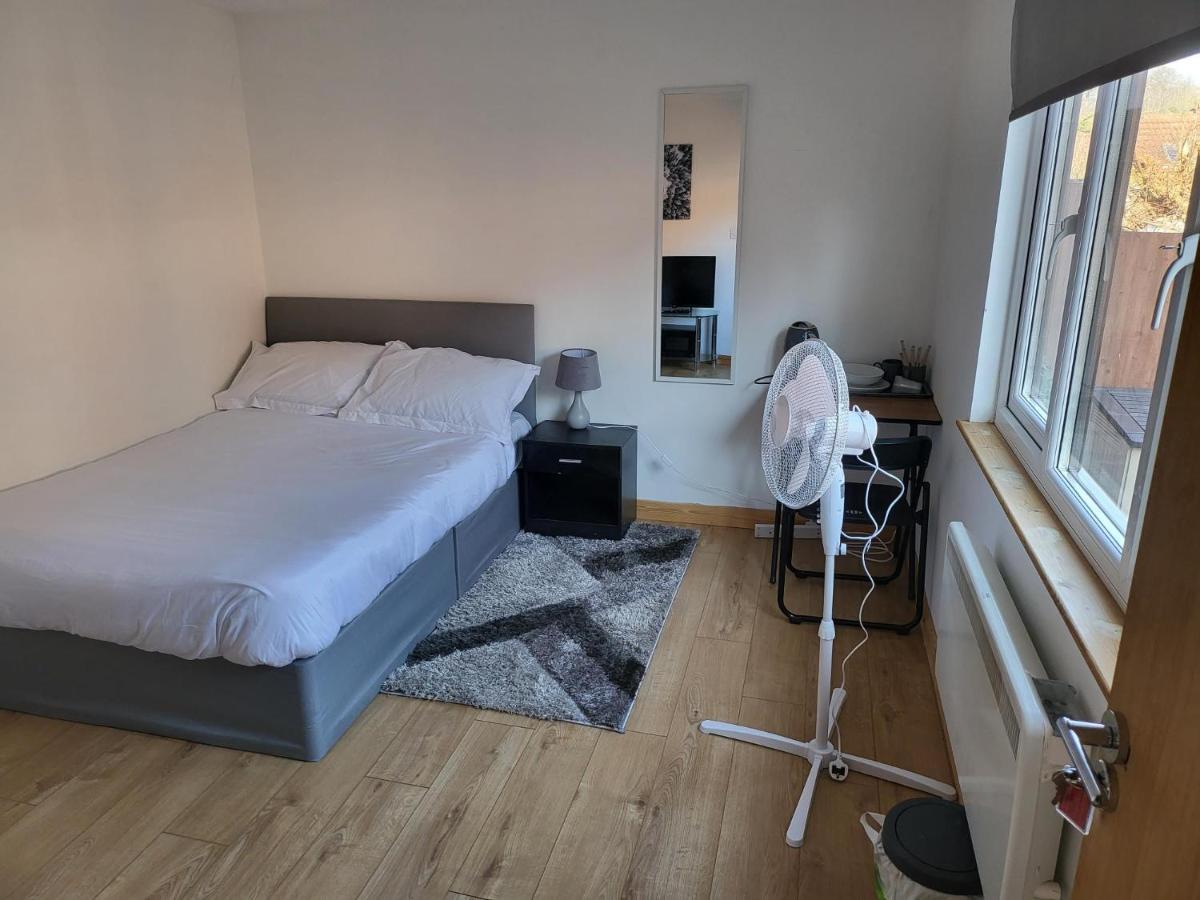 Midway Hotel Watford  Luaran gambar